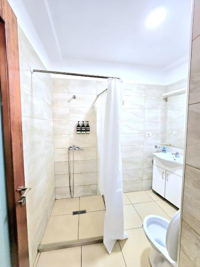 Pretty Smart Appartment Tirana Exteriör bild